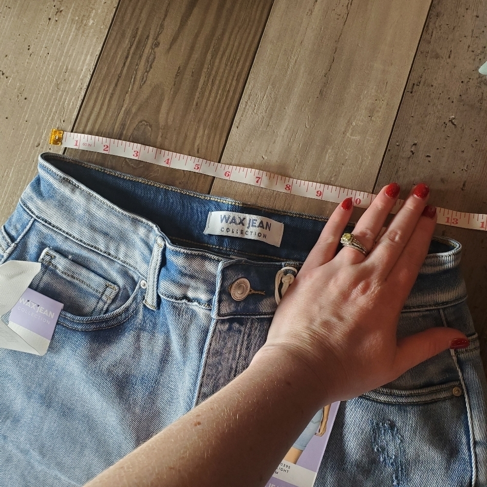 NWT Wax Jean Collection Bermuda Stretch Jean Shorts Women's Size Medium - Picture 7 of 16